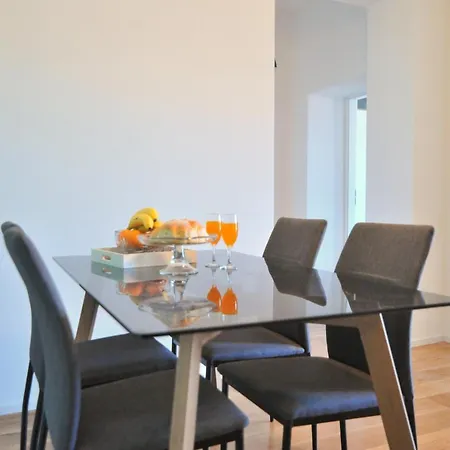 G&m Kolovare Apartament *