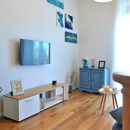 G&m Kolovare Apartman *