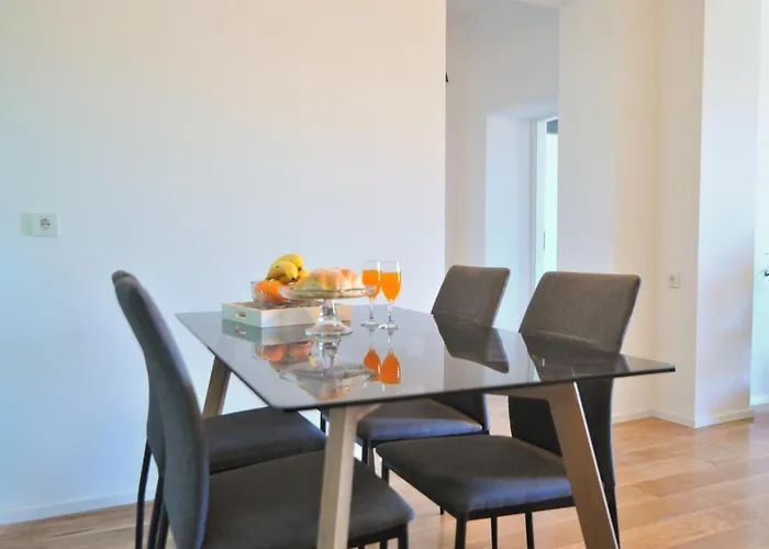 G&m Kolovare Apartman *